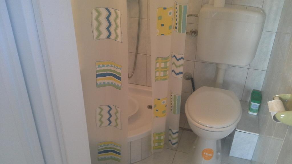 Apartment Gal Podgora Exterior photo