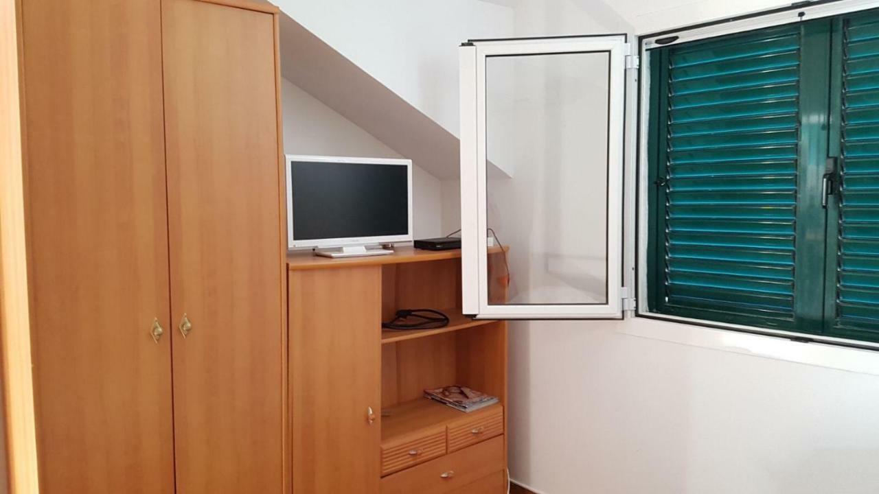 Apartment Gal Podgora Exterior photo